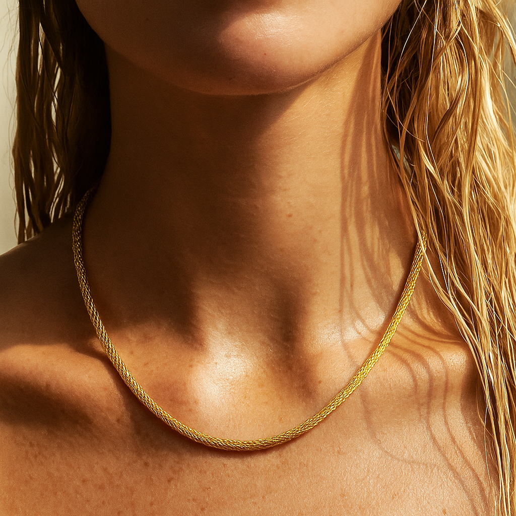 Bowie Round Mesh Chain Necklace