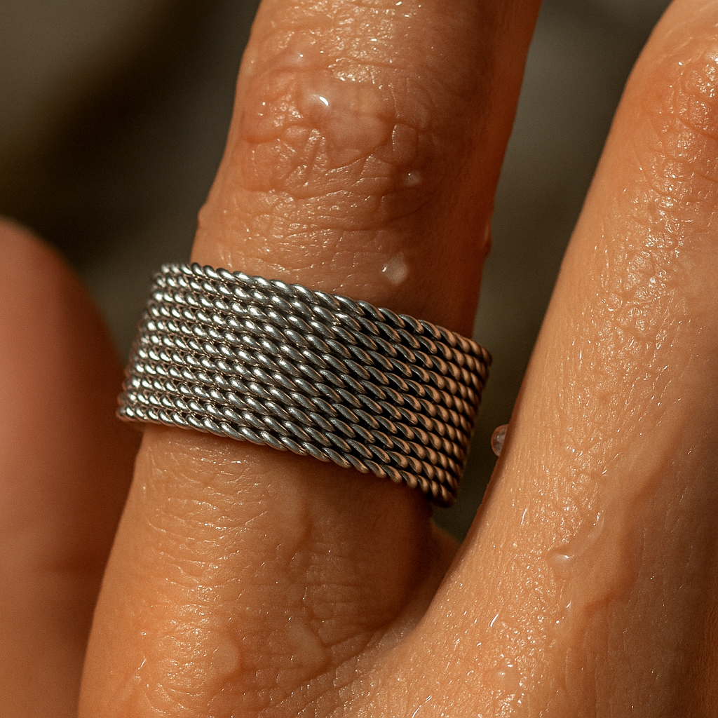 Etta Mesh Ring
