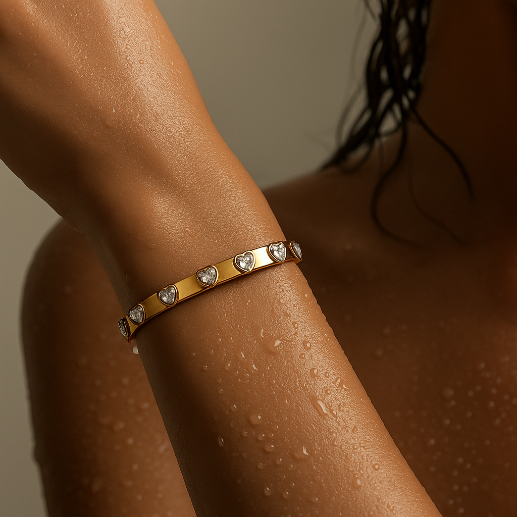 Leslie Heart Bangle Bracelet