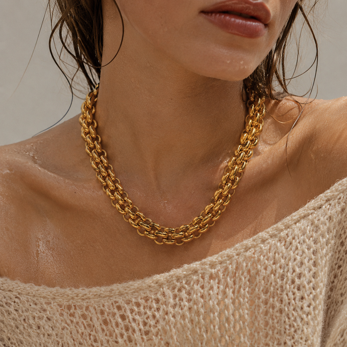 Rosalinda Chunky Chain Toggle Necklace
