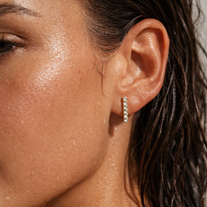 Kiki Bar Stud Earrings