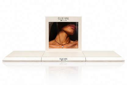 Ellie Vail - Centerpiece Jewelry Display