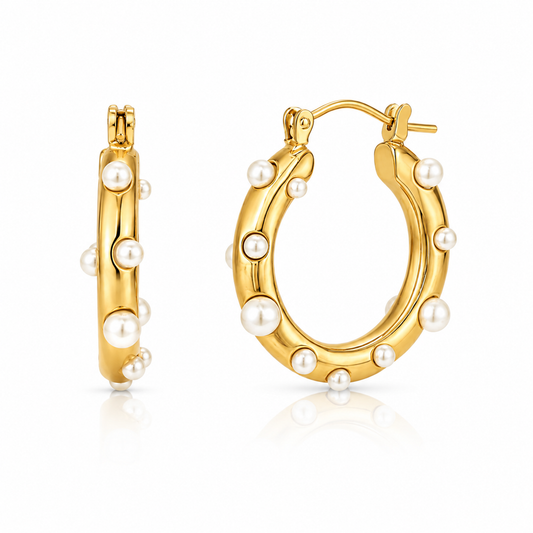 Nicoletta Pearl Hoop Earring