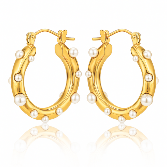 Nicoletta Pearl Hoop Earring